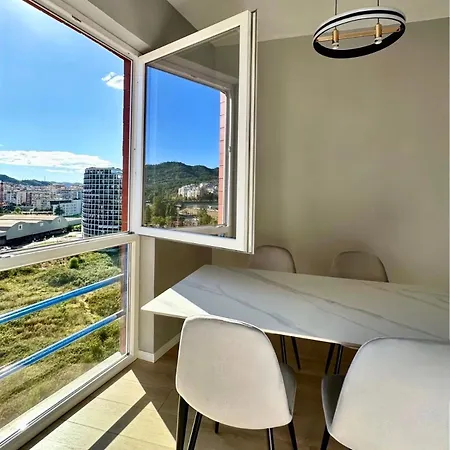 Sunny Apartment